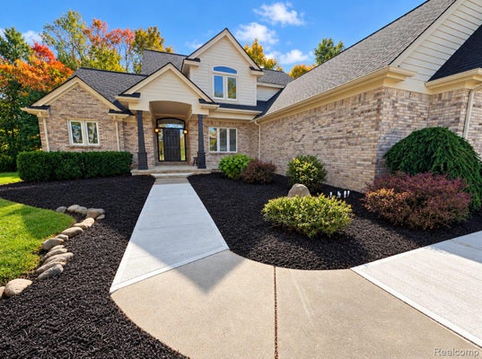 8149 CARPATHIAN DR, WHITE LAKE, MI 48386 - Image 07b300cb486f6d09eb73dff4e89c7261/4292286243