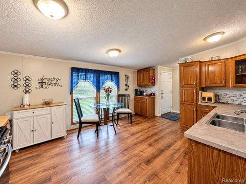 Tiny photo for 30007 Meadow LN, Gibraltar City, MI 48173 (MLS # 20261071735)