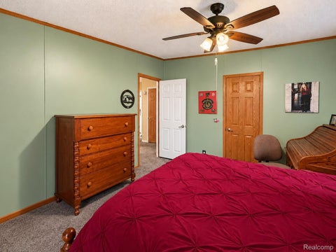 Tiny photo for 30007 Meadow LN, Gibraltar City, MI 48173 (MLS # 20261071735)