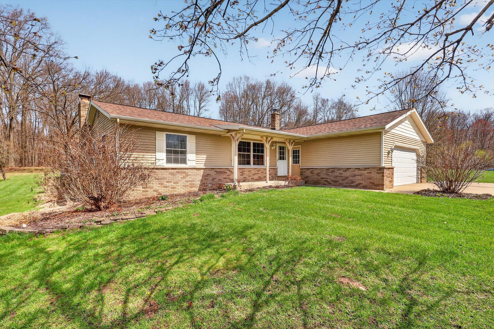 7045 17 Mile Road NE