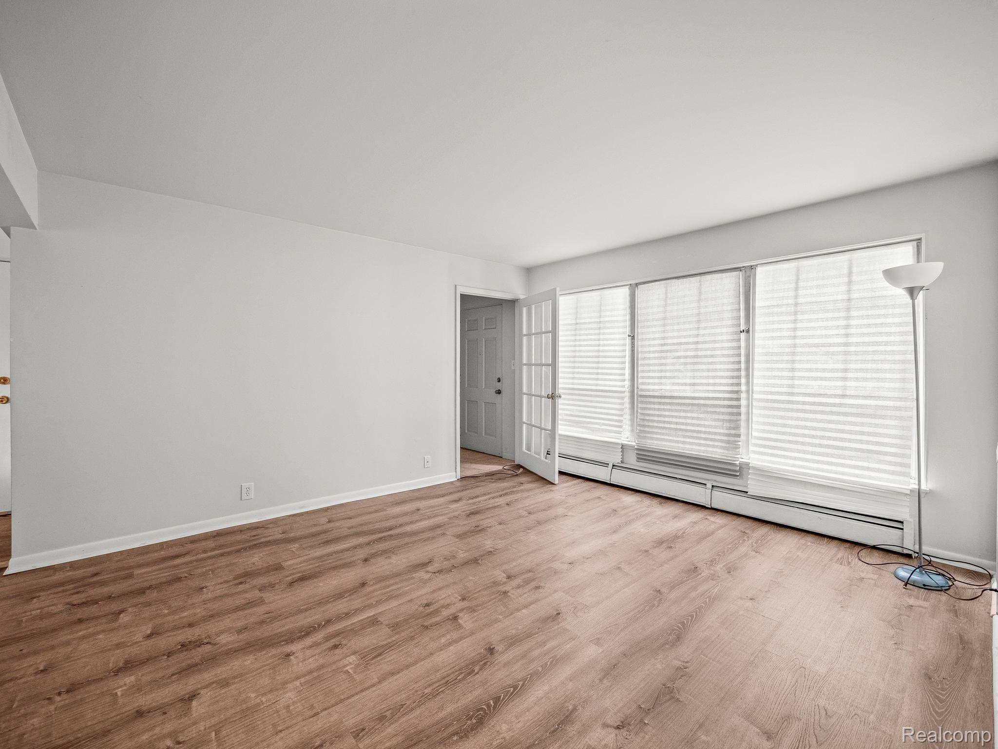 3232 SHENANDOAH Drive 6