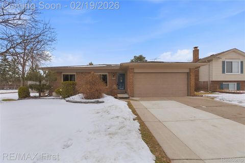 38222 Pinebrook Drive Sterling Heights City MI 48310