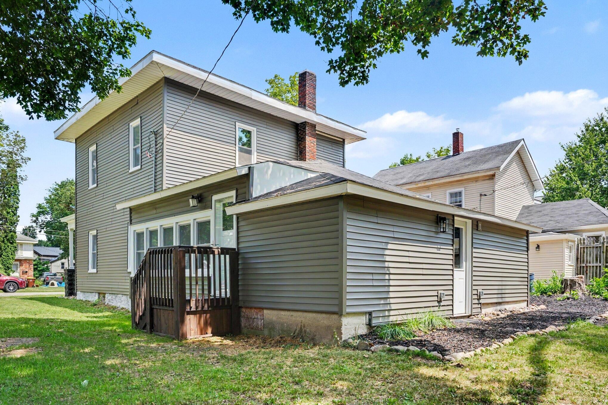 311 Ellen Street