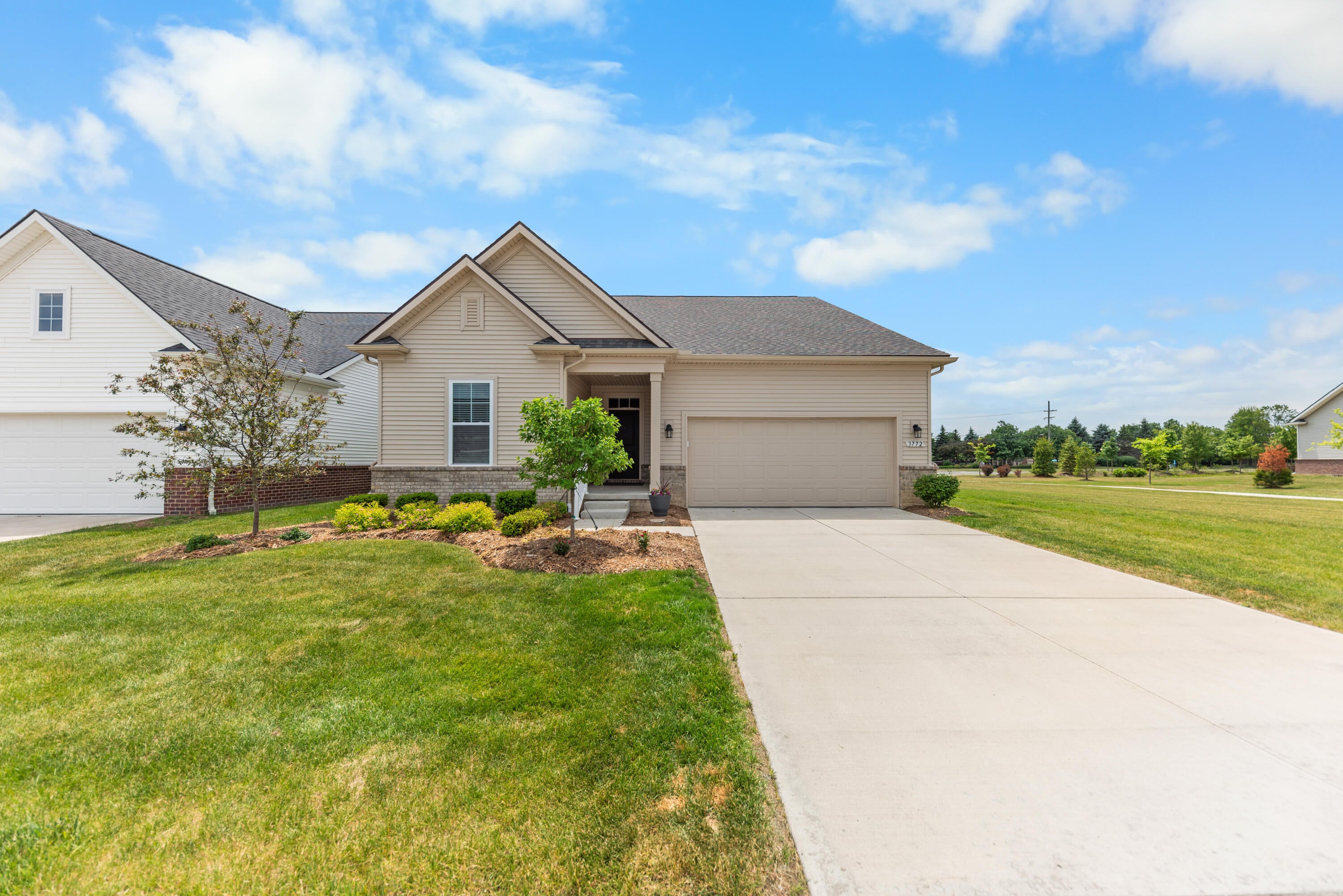 3772 Park Creek Lane