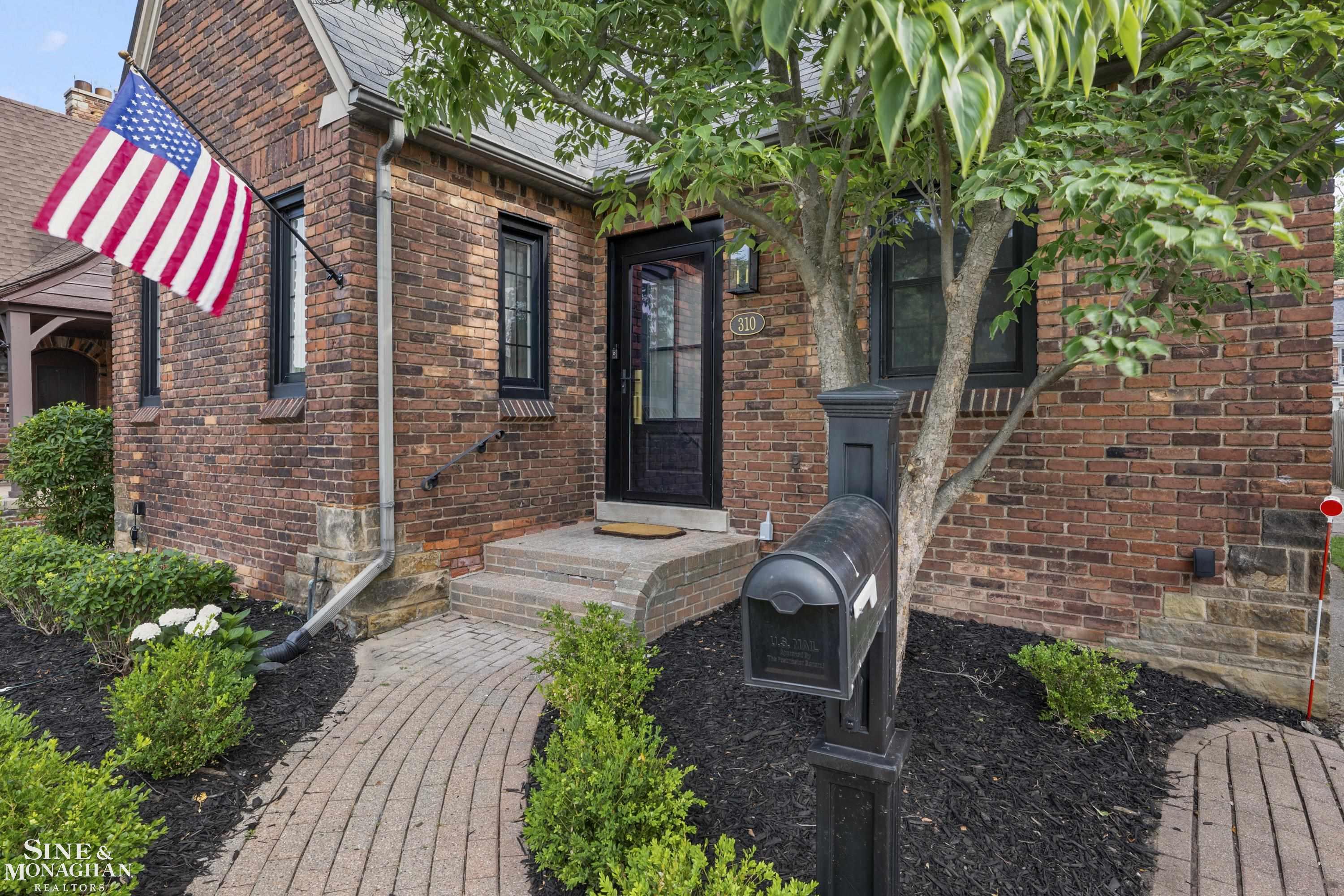 310 Moran Road