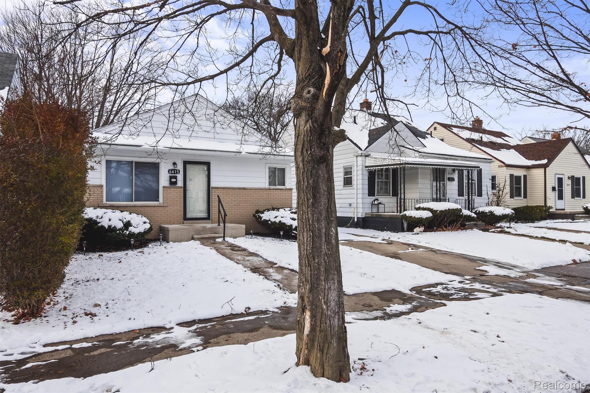 6415 Plainview Avenue