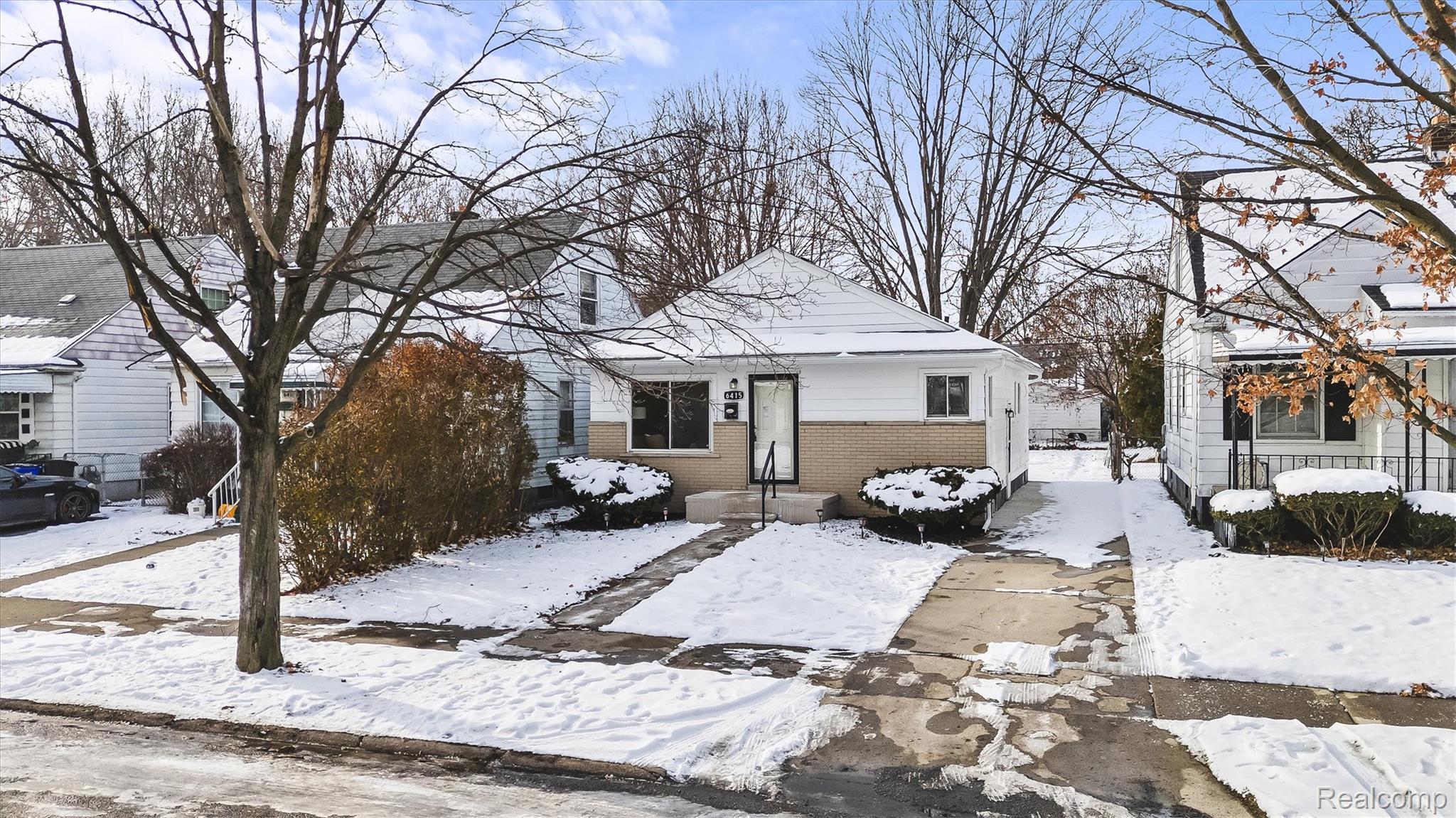 6415 Plainview Avenue