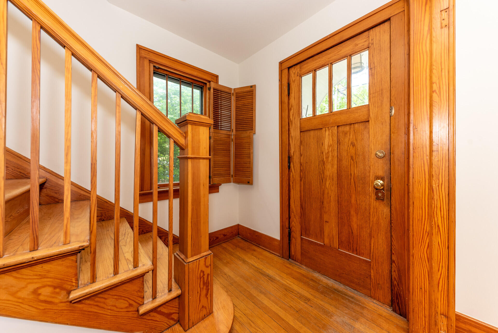 1318 Minerva Road