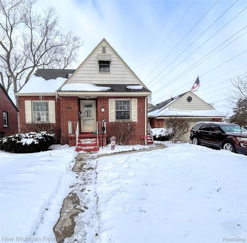 623 Maywood Avenue Monroe City MI 48162