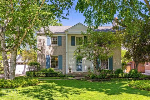 Photo of 1254 Berkshire Road, Grosse Pointe Park City, MI 48230 (MLS # 58050211724)