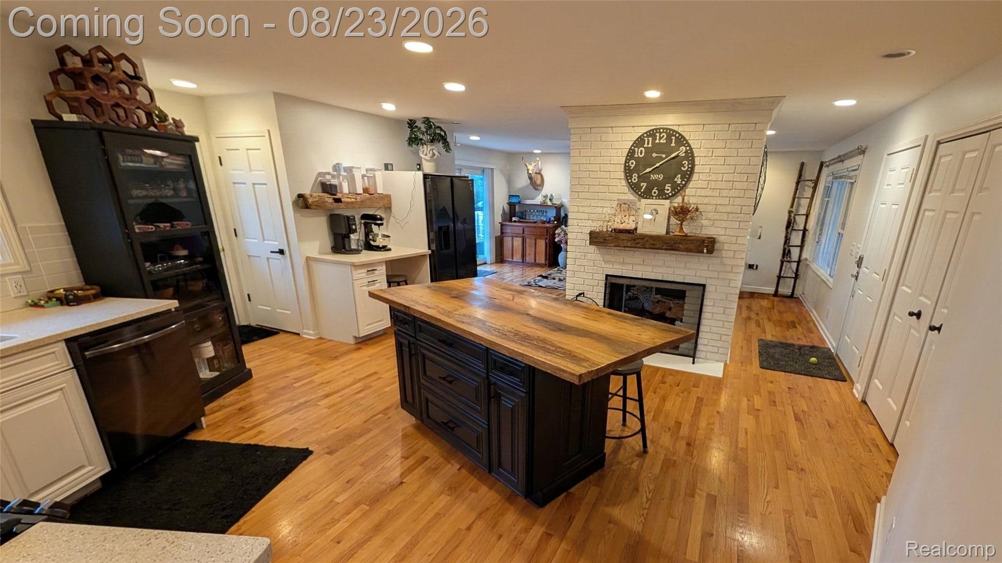 9004 Del Rio Drive