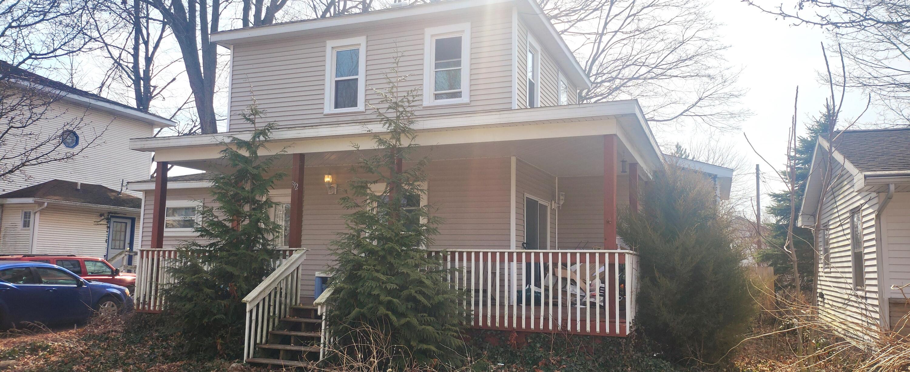 312 Washington Street