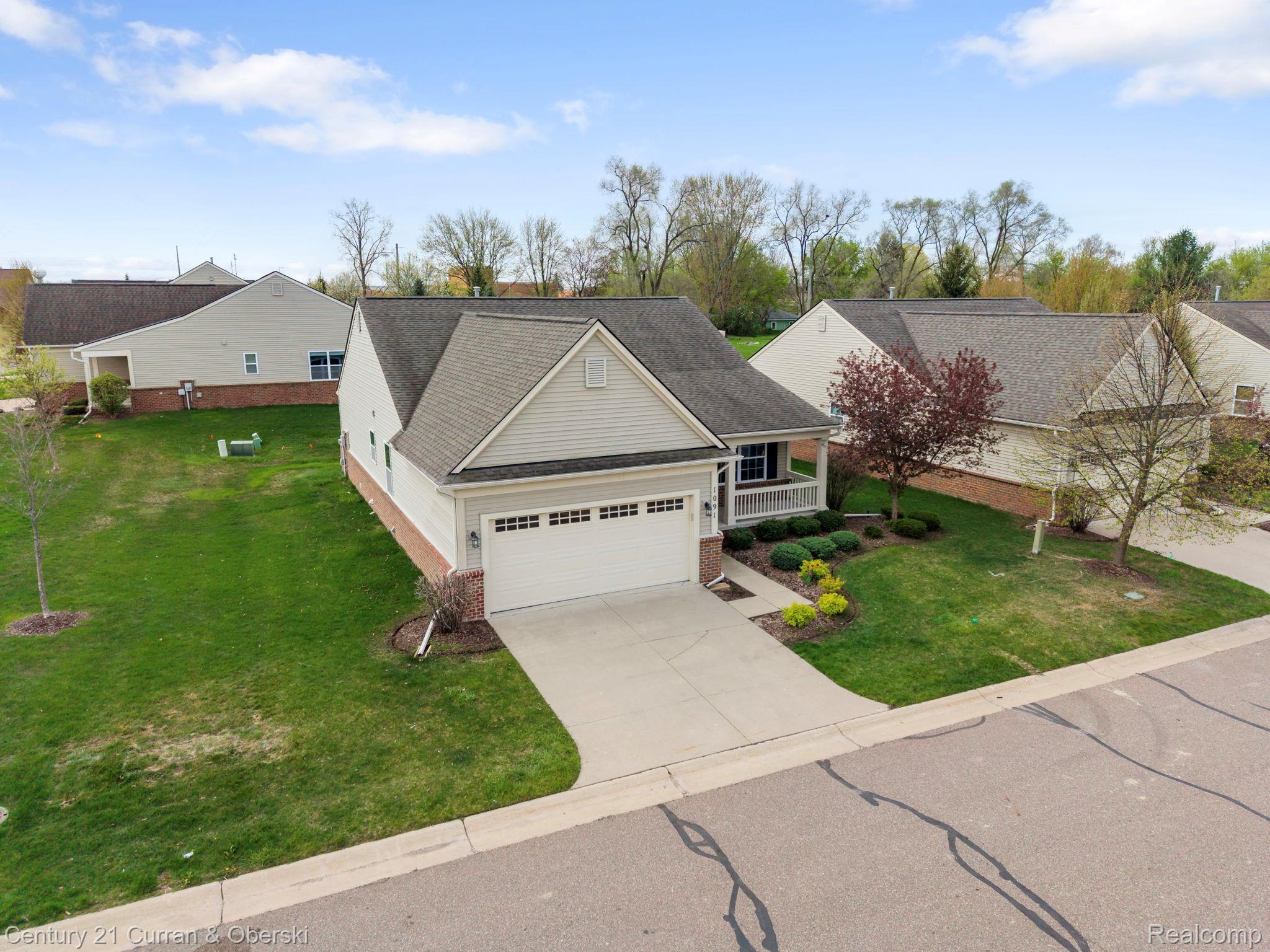 1091 Paddock Drive