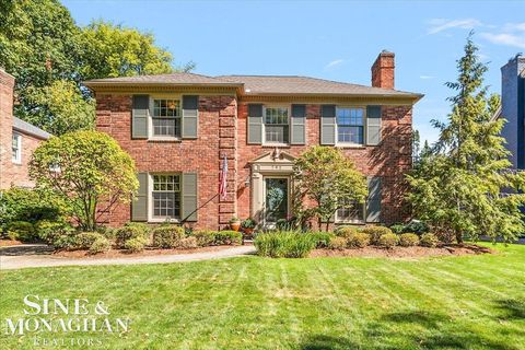 792 Whittier Road Grosse Pointe Park City MI 48230