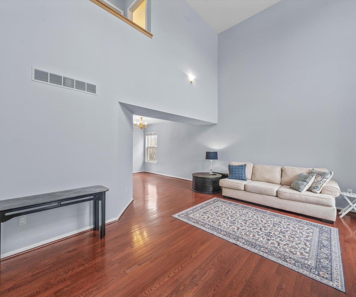 1696 Reserve Court
