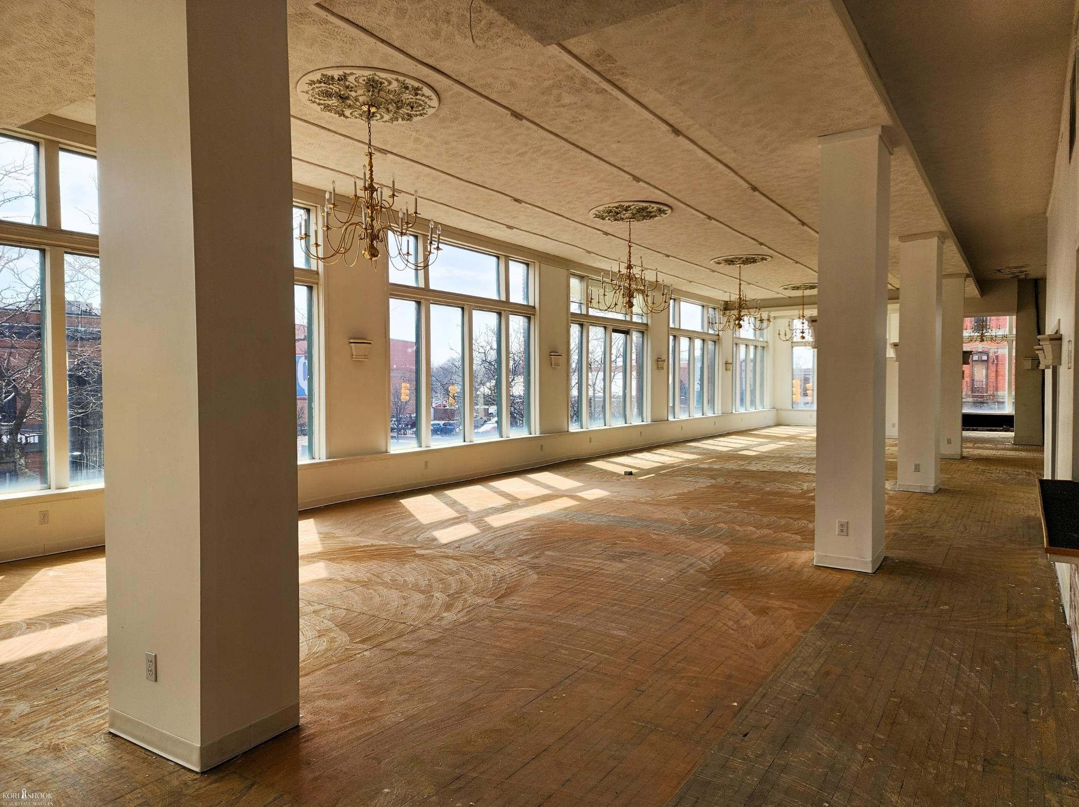 105 W Main Street