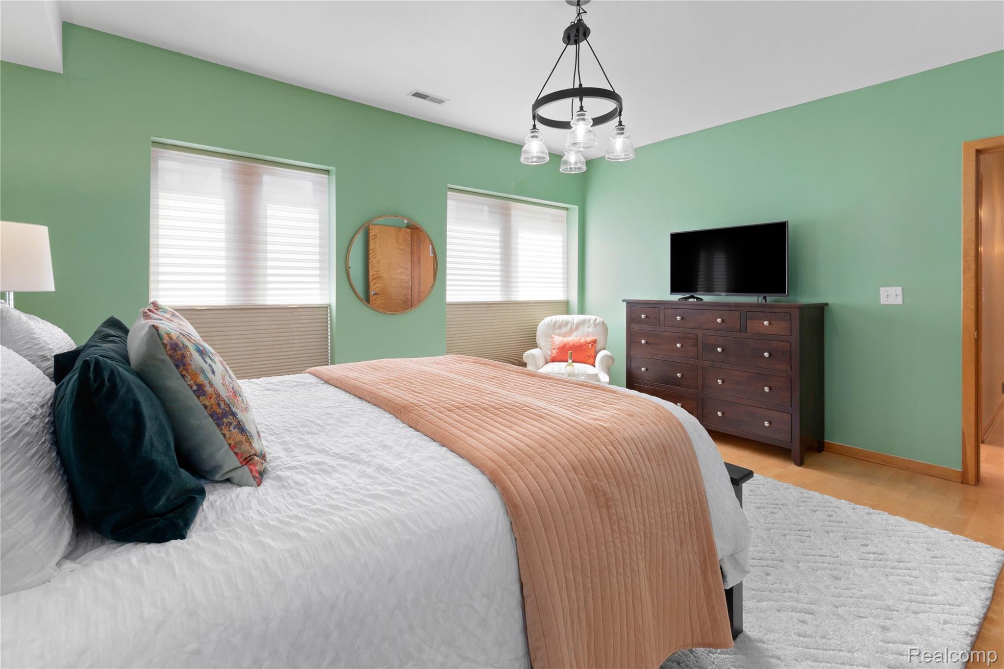 Detroit City, Michigan 48201, United States, 2 Bedrooms Bedrooms, ,2 BathroomsBathrooms,Residential,Active,178812