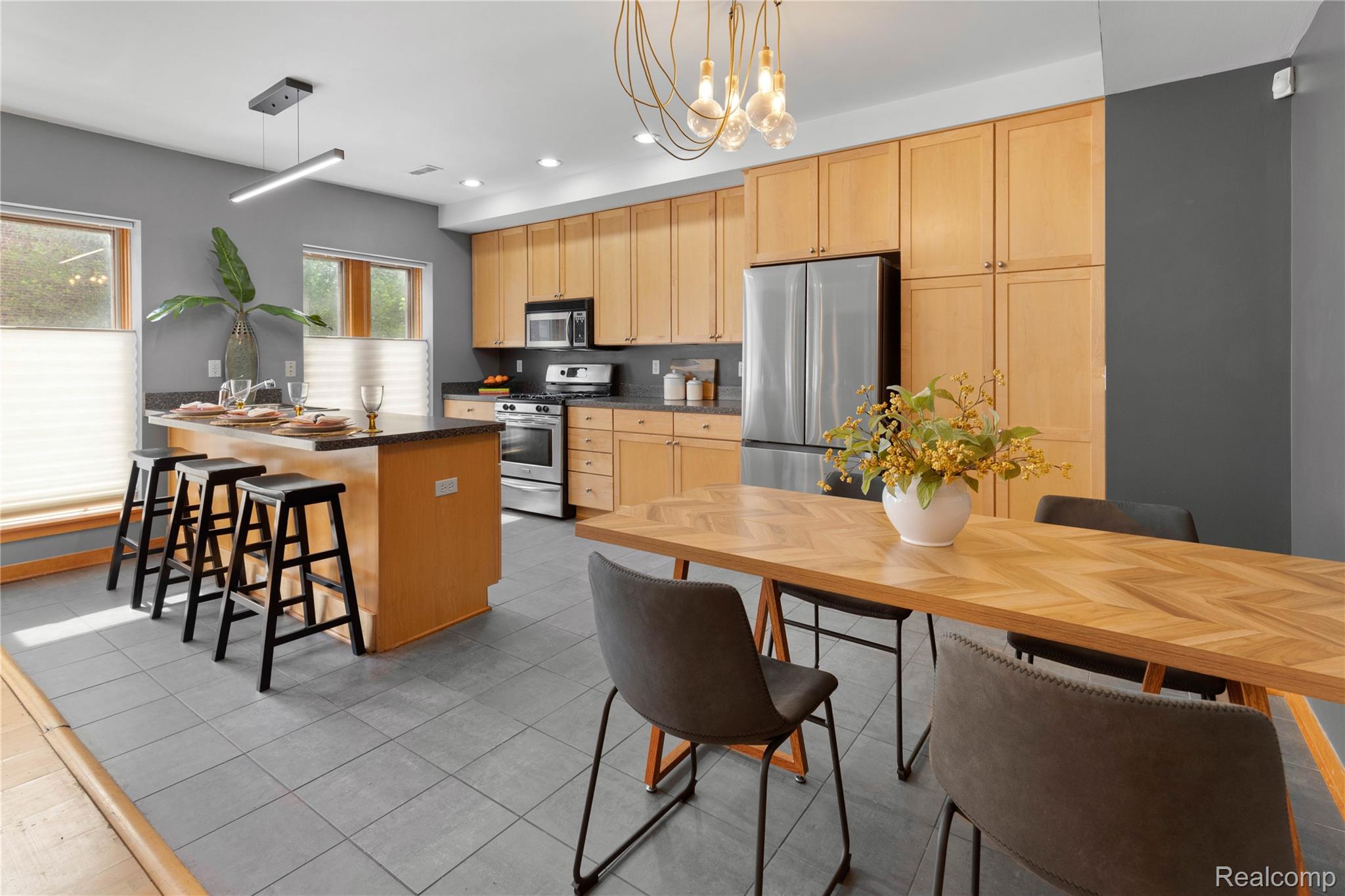 Detroit City, Michigan 48201, United States, 2 Bedrooms Bedrooms, ,2 BathroomsBathrooms,Residential,Active,178812