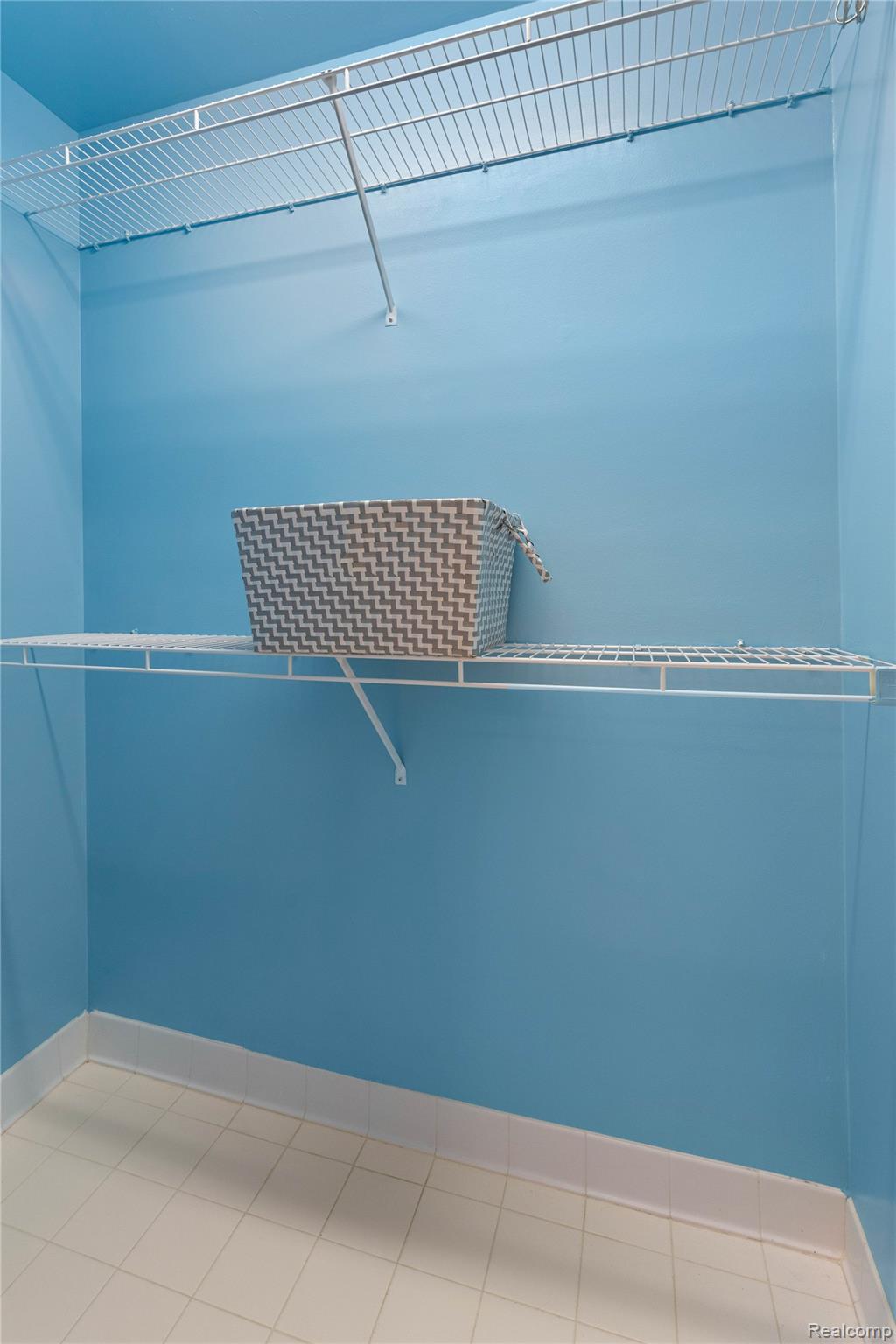 Detroit City, Michigan 48201, United States, 2 Bedrooms Bedrooms, ,2 BathroomsBathrooms,Residential,Active,178812