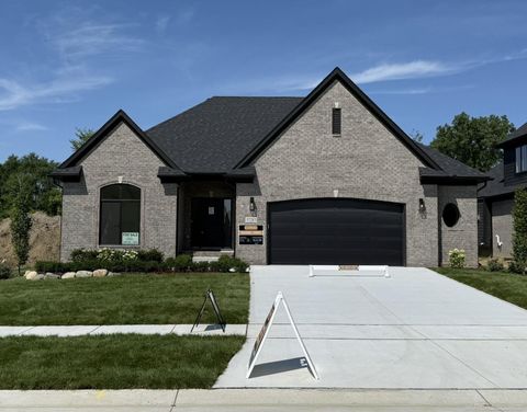 Photo of 57287 Meadowridge Drive, Washington Township, MI 48094 (MLS # 58050190894)
