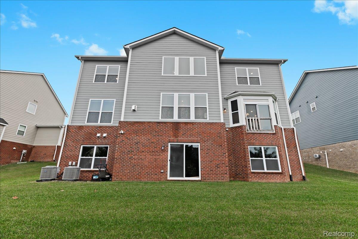 24279 Bay Laurel Lane