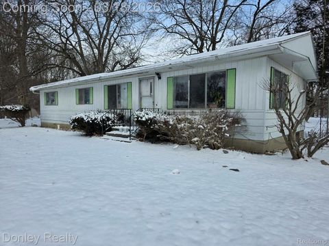 6174 Marlette Street Marlette City MI 48453