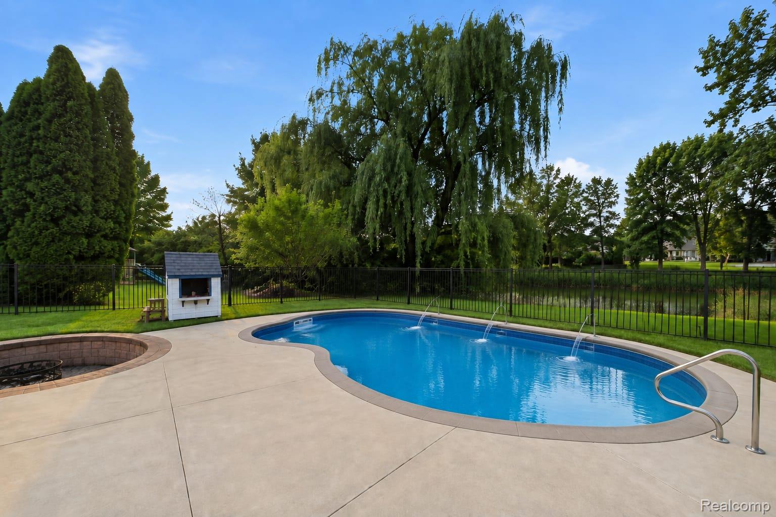 2291 Lake Ridge Drive