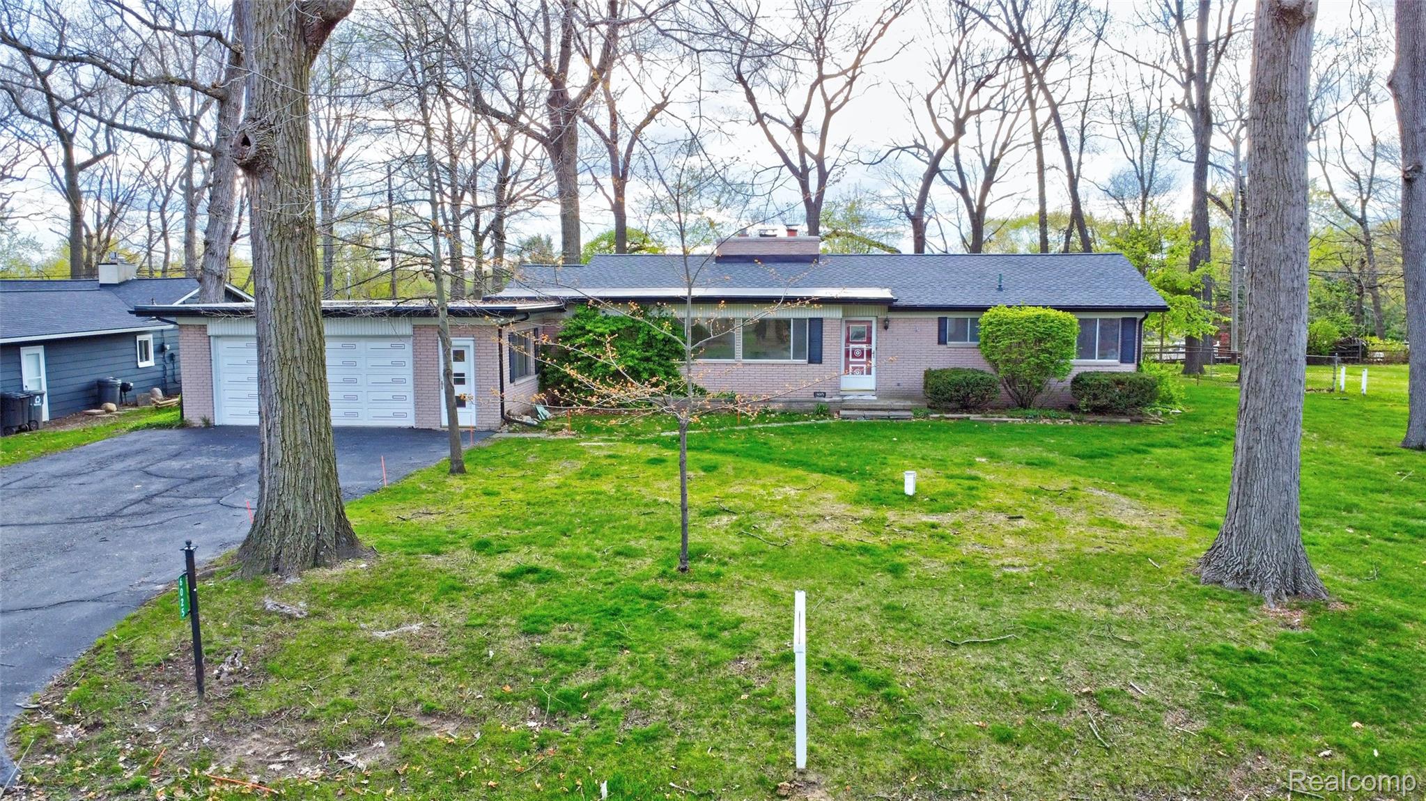 6025 Princess Lane
