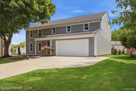 5485 Hammersmith Drive West Bloomfield Charter Township MI 48322