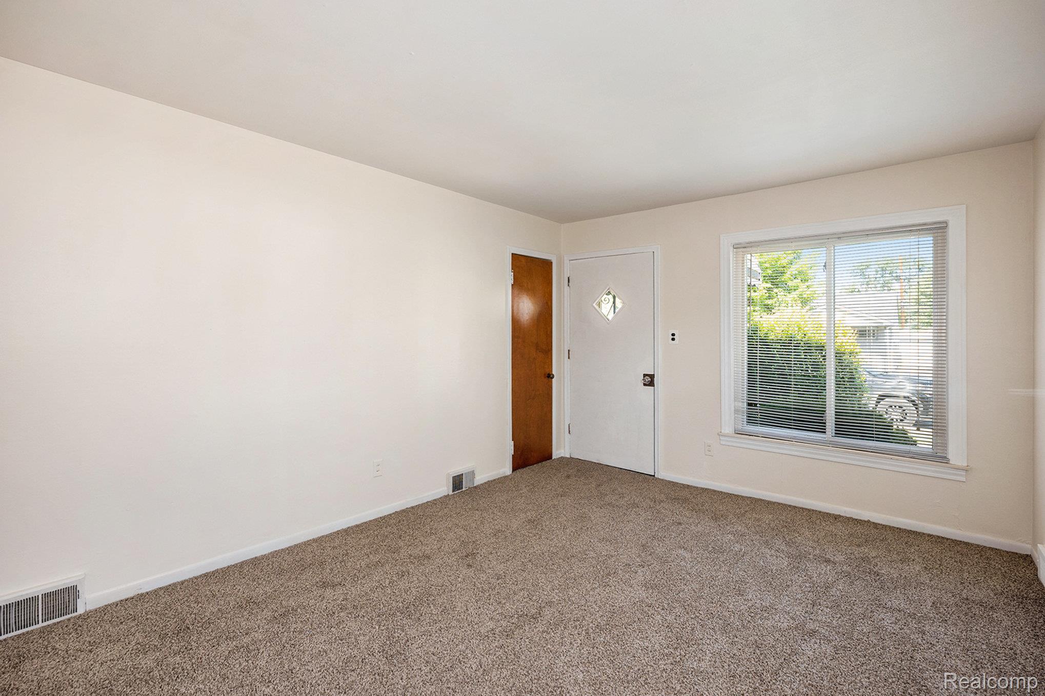 1212 E Rowland Avenue