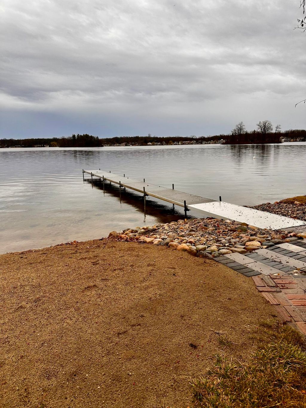 listing image 63