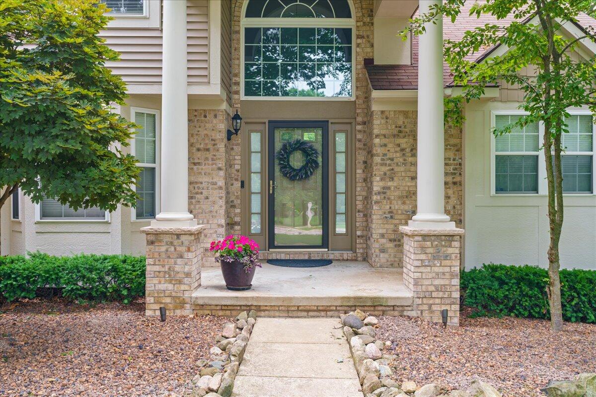 6700 Woodvine Drive