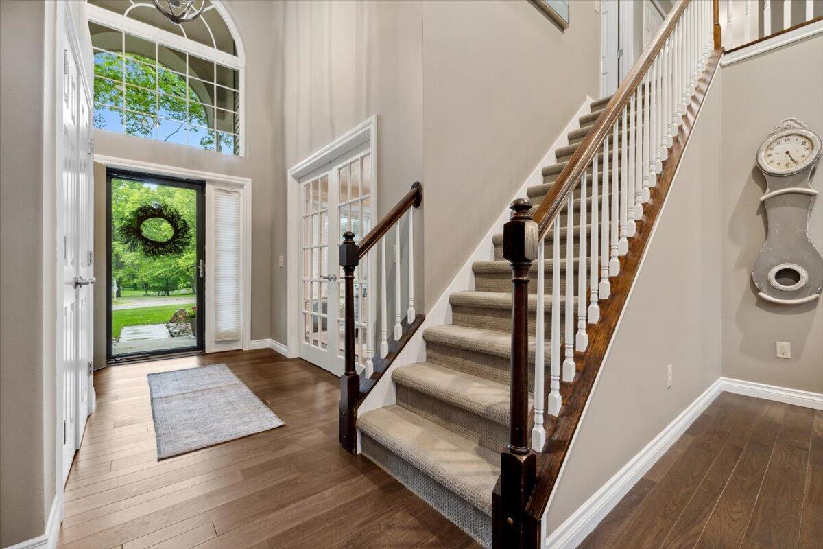 6700 Woodvine Drive