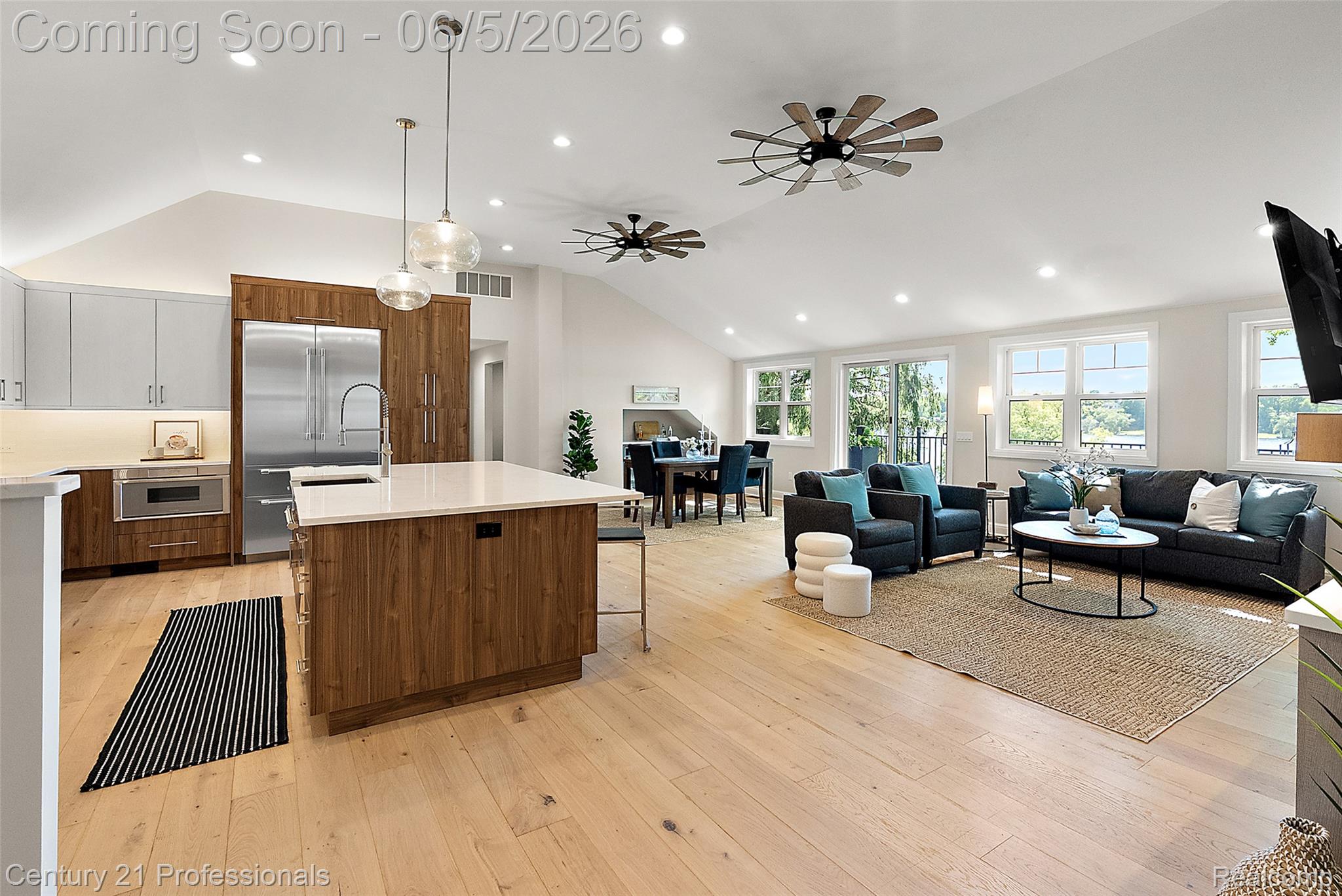 1420 Pettibone Lake Road
