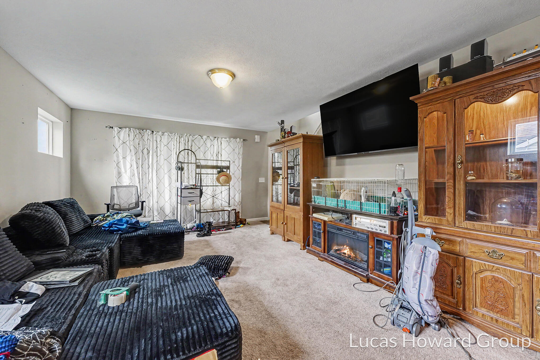 1041 Sunfield Dr Drive