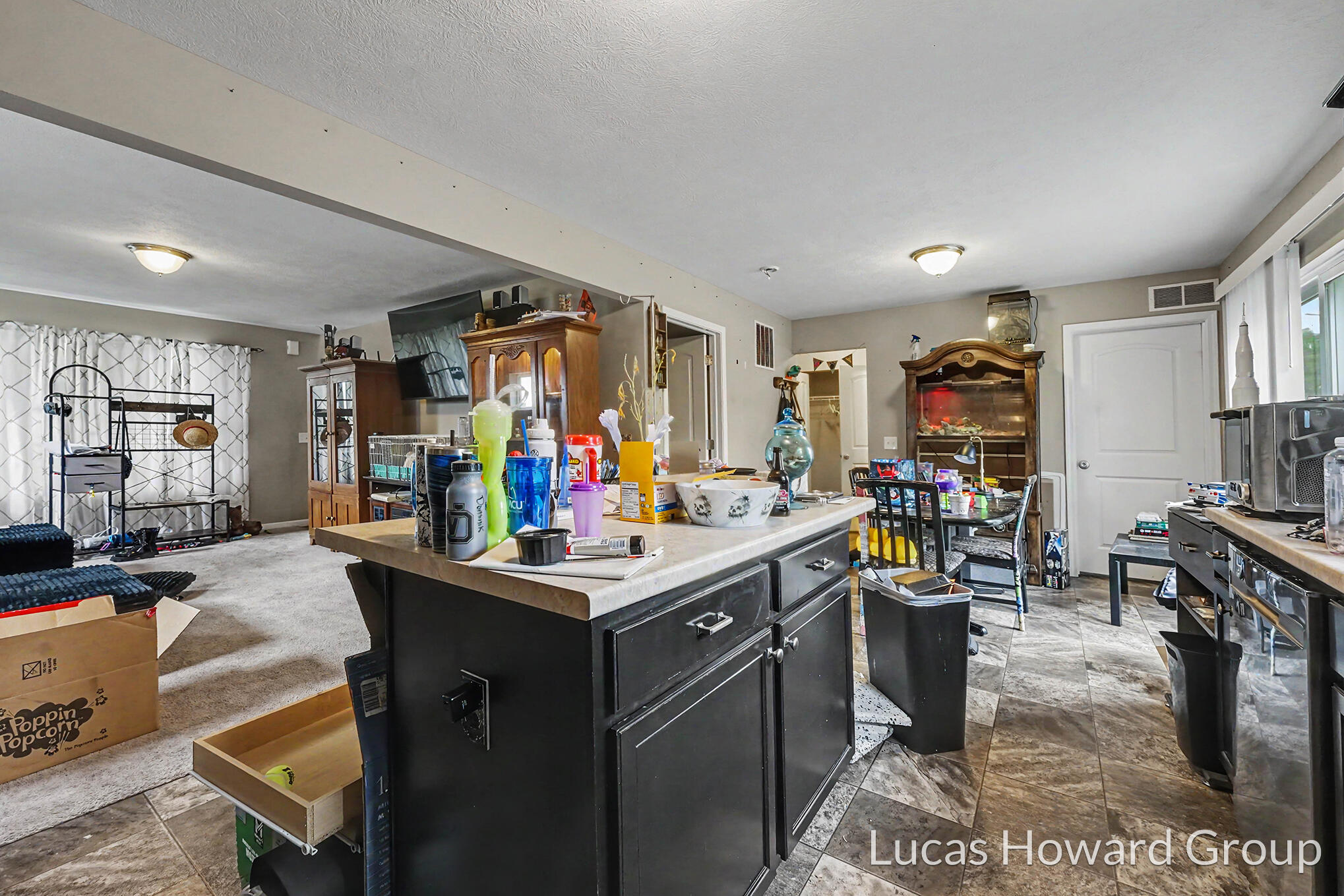 1041 Sunfield Dr Drive
