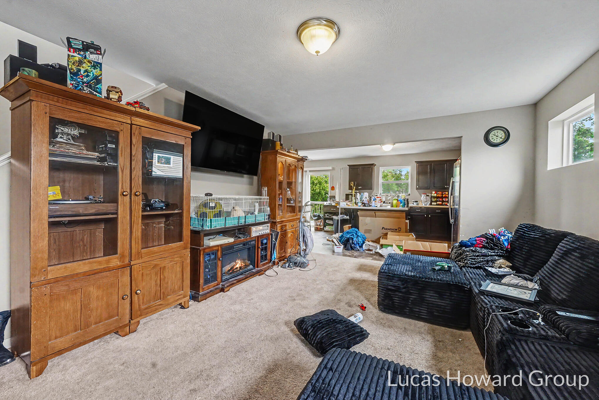 1041 Sunfield Dr Drive