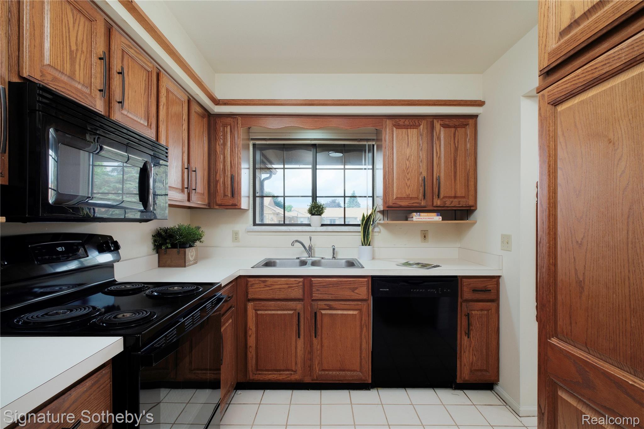 12336 Nantucket Drive 3