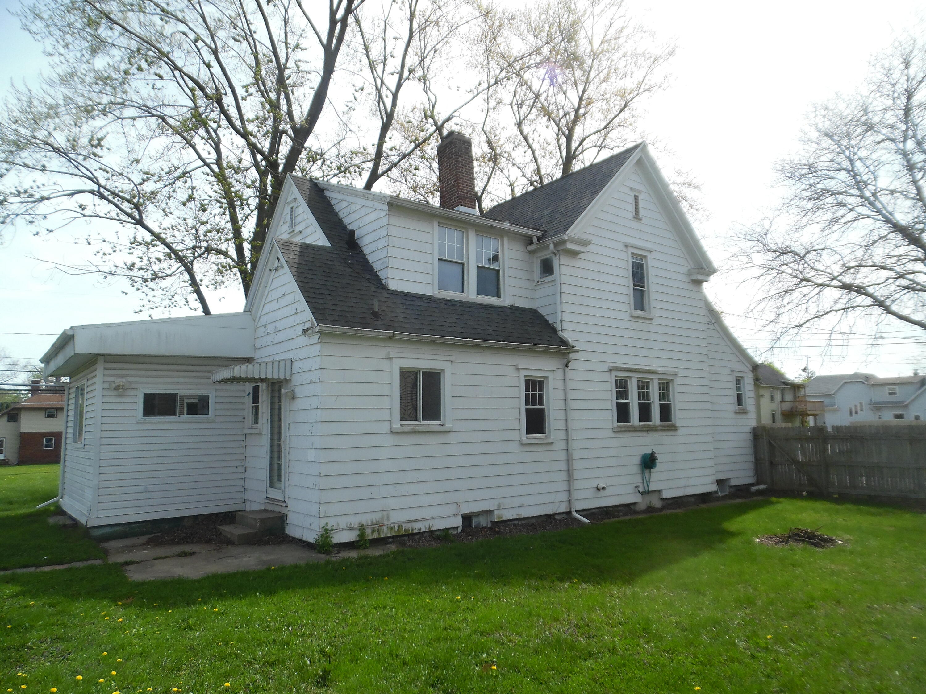 815 1st Street