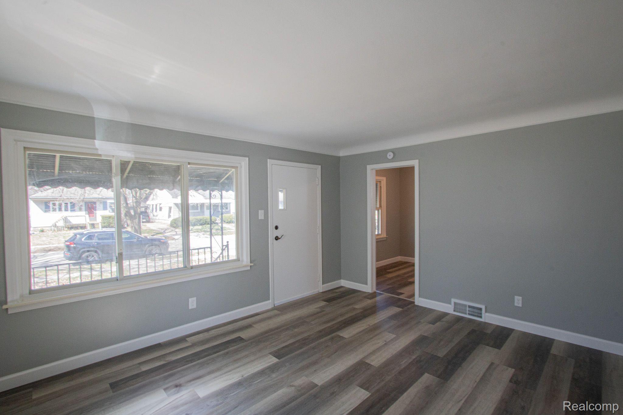 3336 HORTON Street