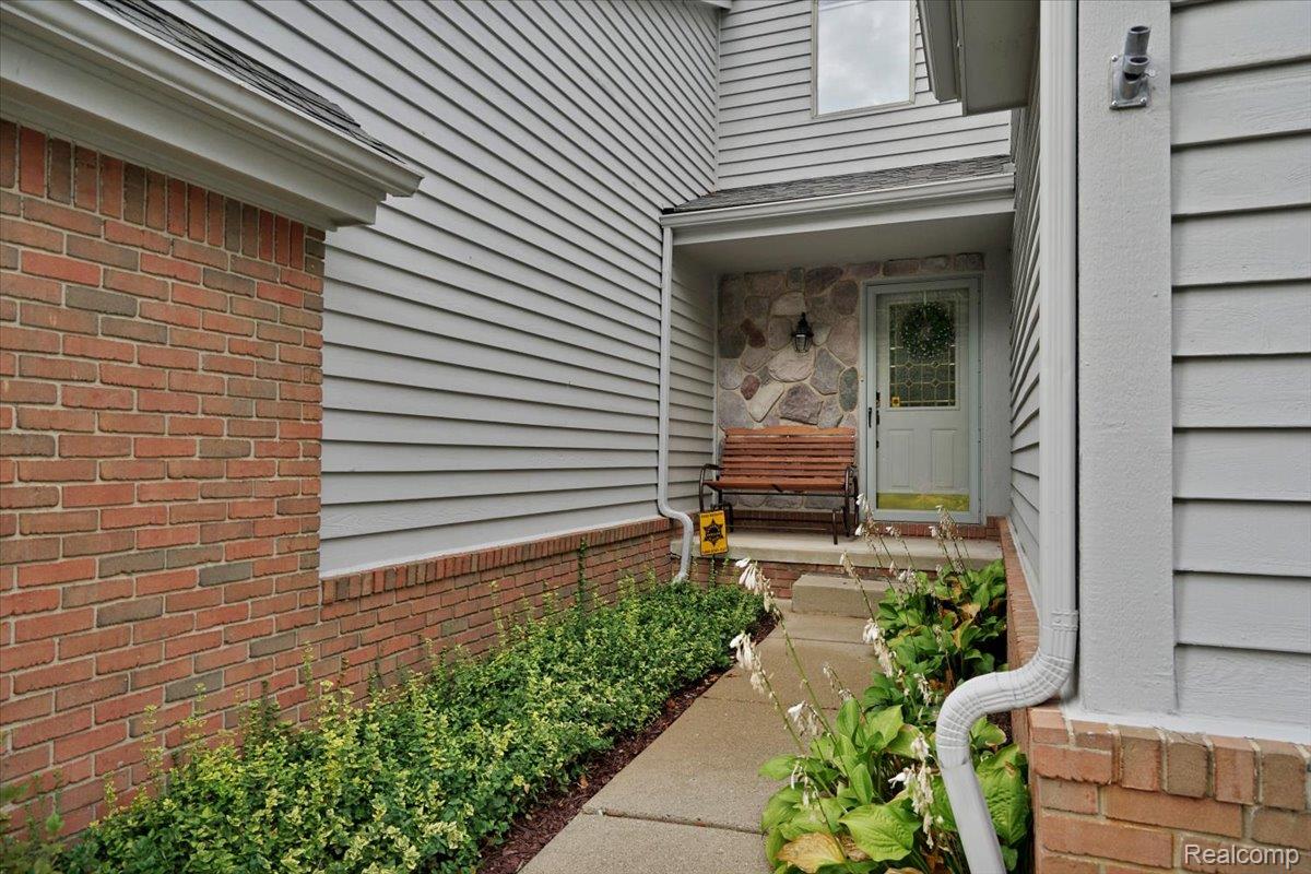 6516 Scenic Pines Court