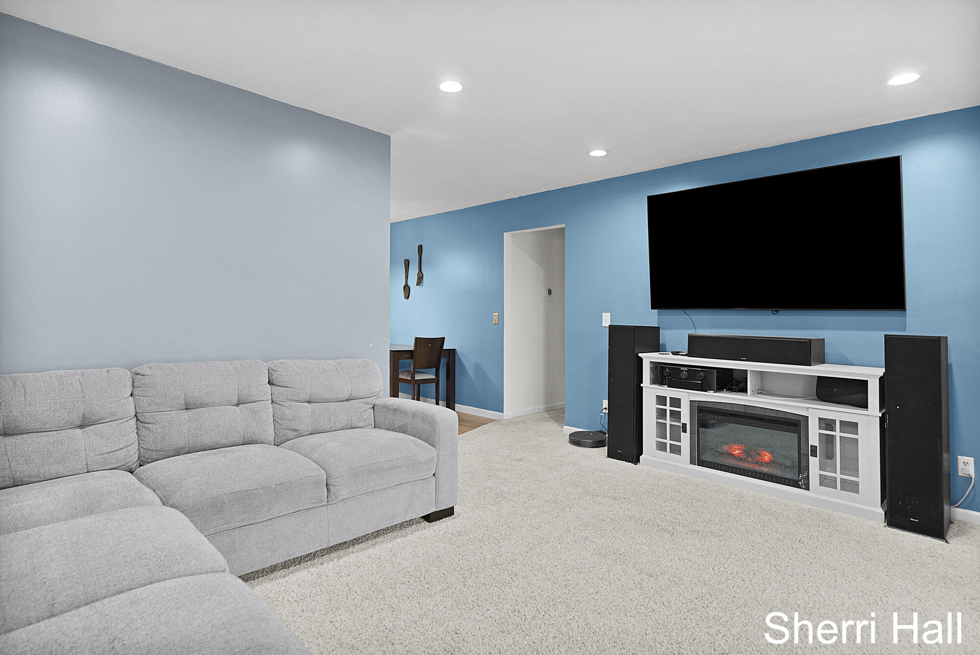 11632 Woodgate Drive NW