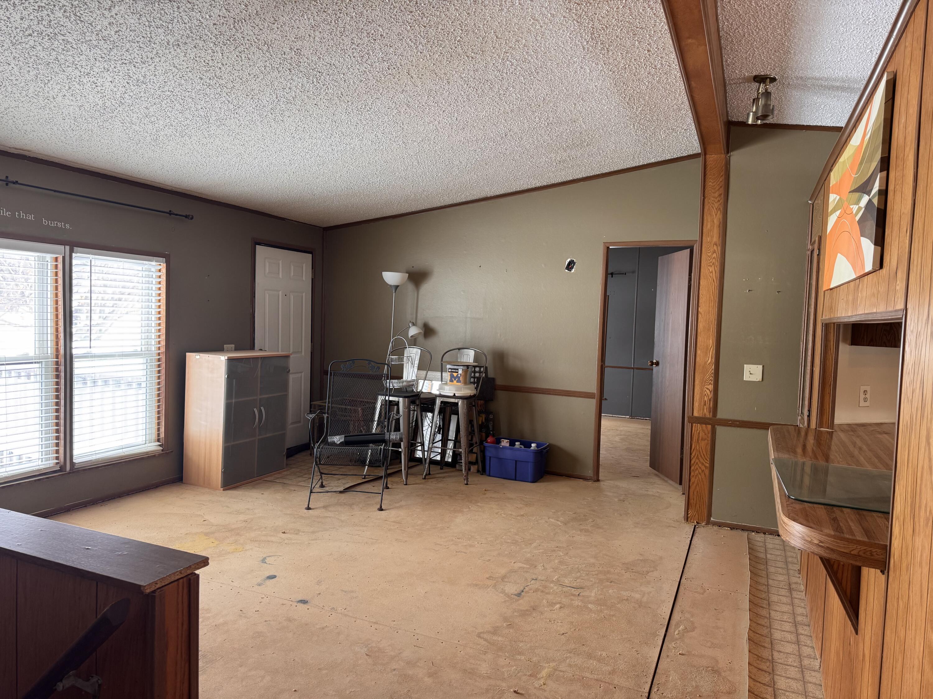 3899 Fruit Ridge Avenue NW