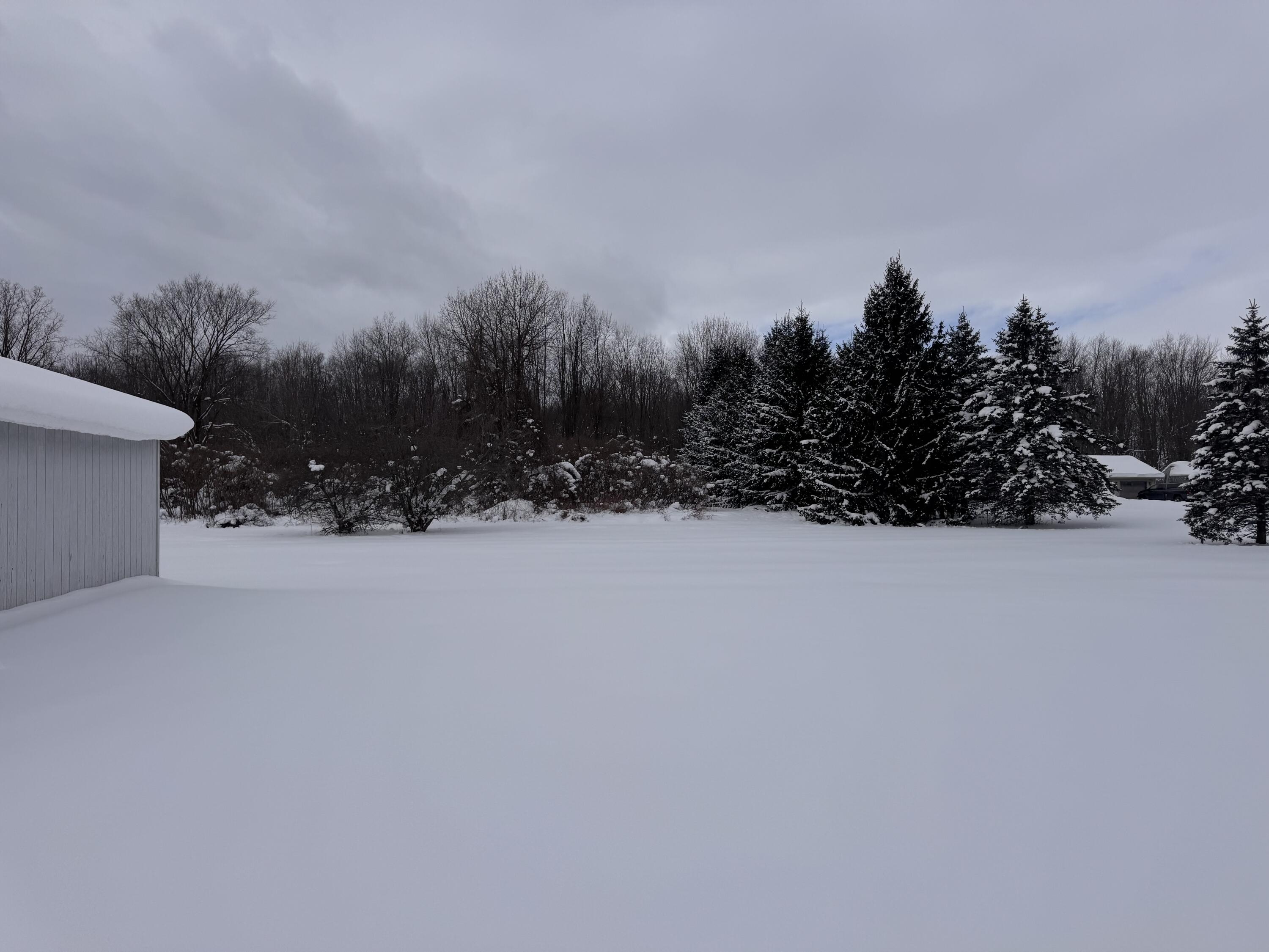 3899 Fruit Ridge Avenue NW