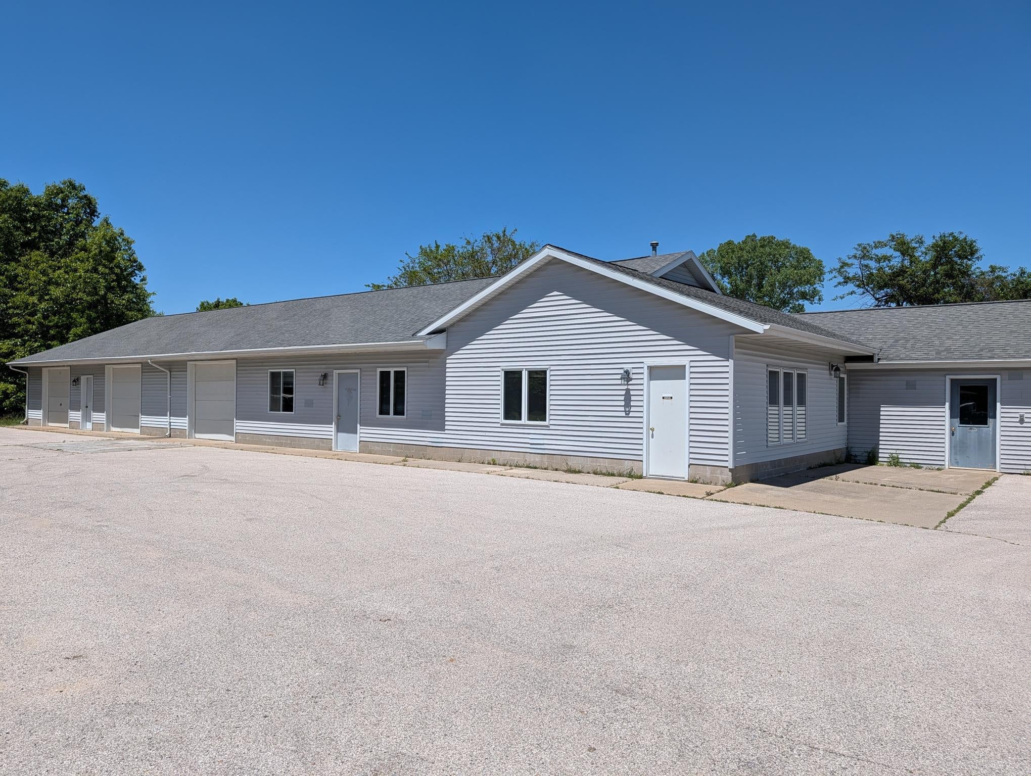 2865 Whitehall Road