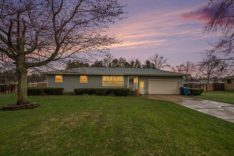 2430 Kimberly Drive Fruitport Charter Township Muskegon MI 49444