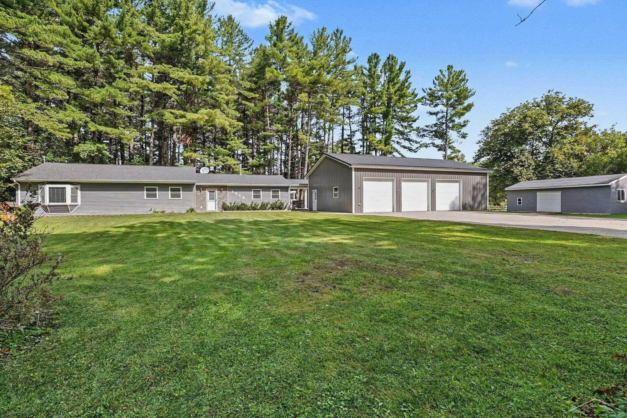 1019 E M-55 Road