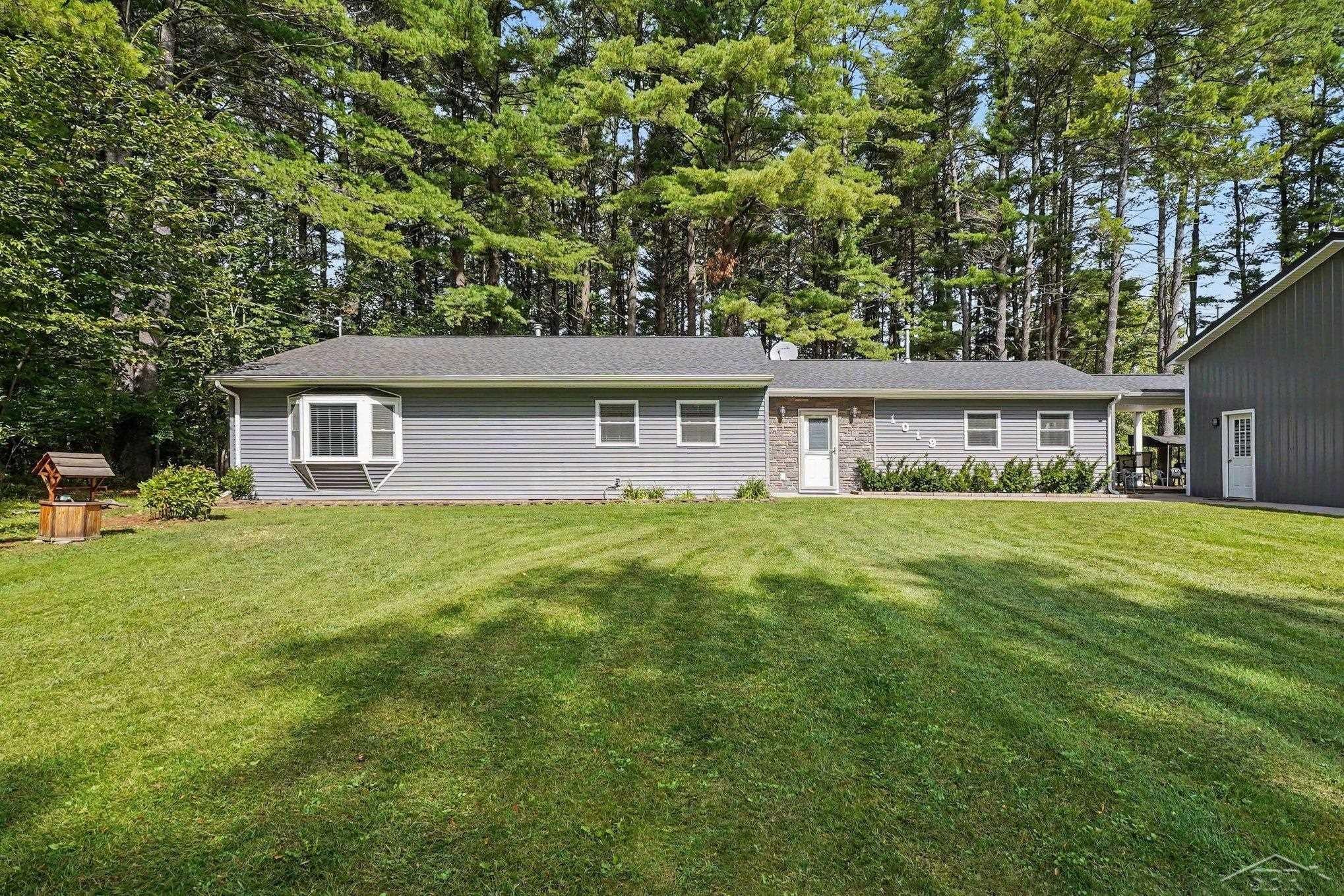 1019 E M-55 Road