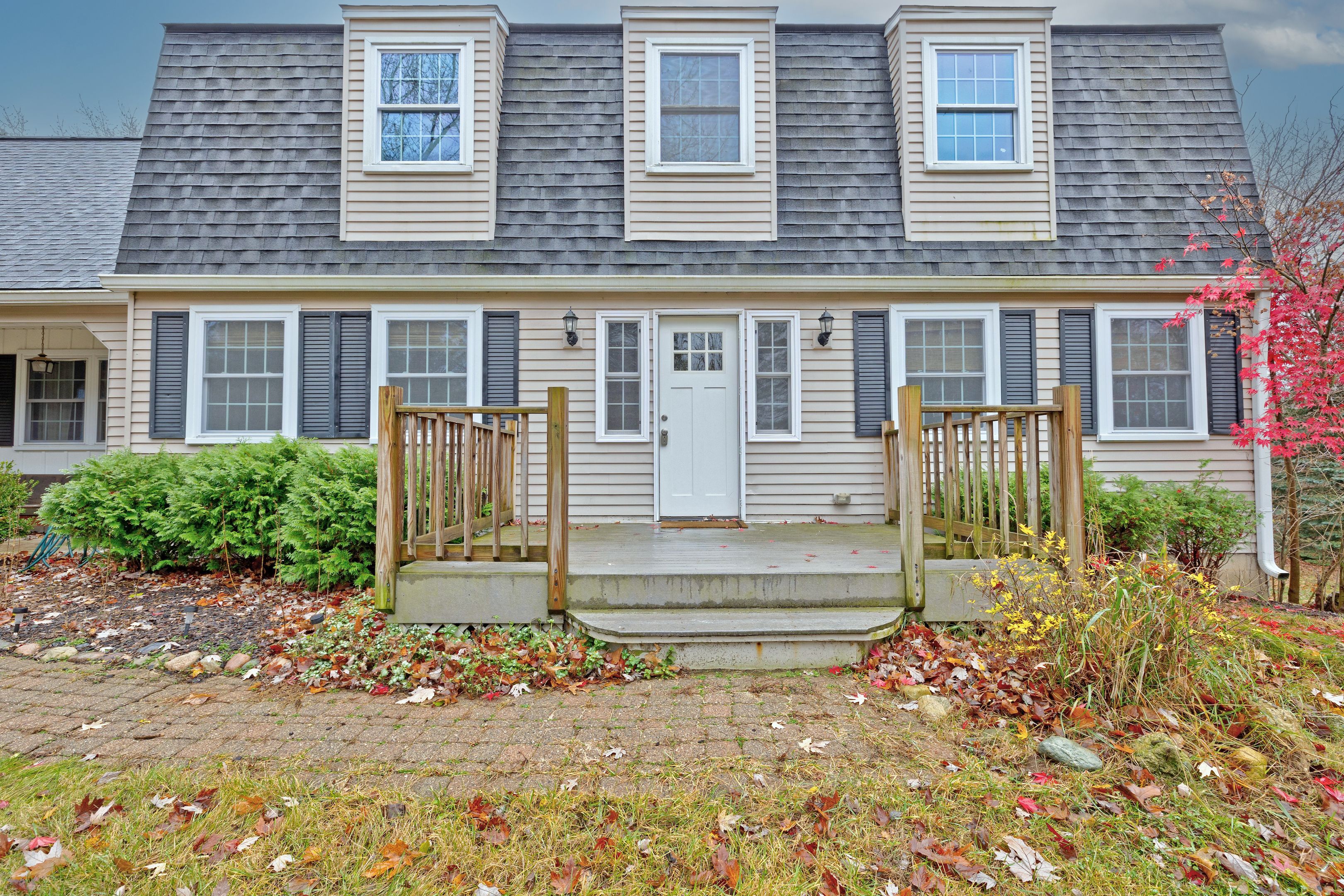 1320 BETH Lane