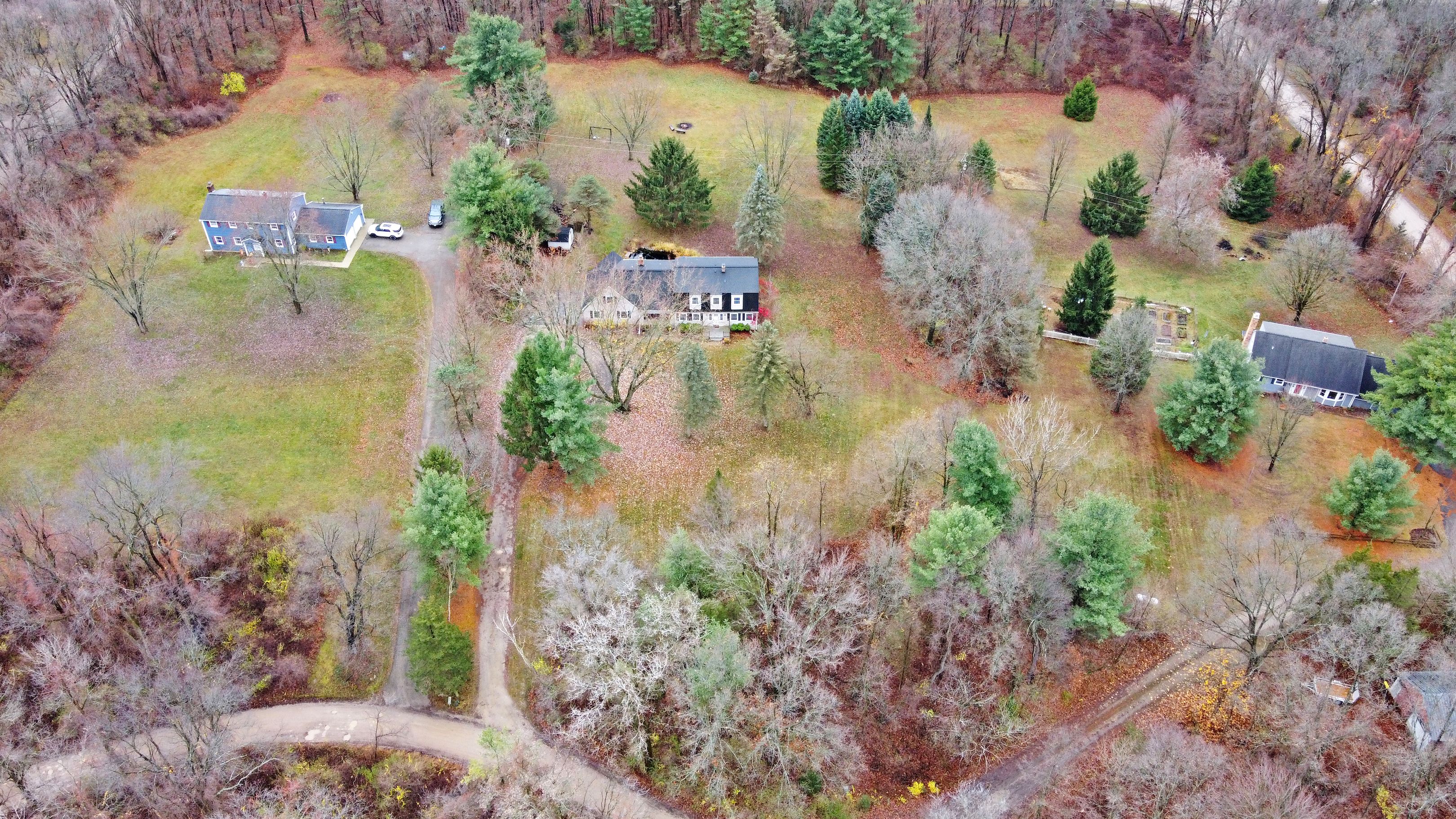 1320 BETH Lane